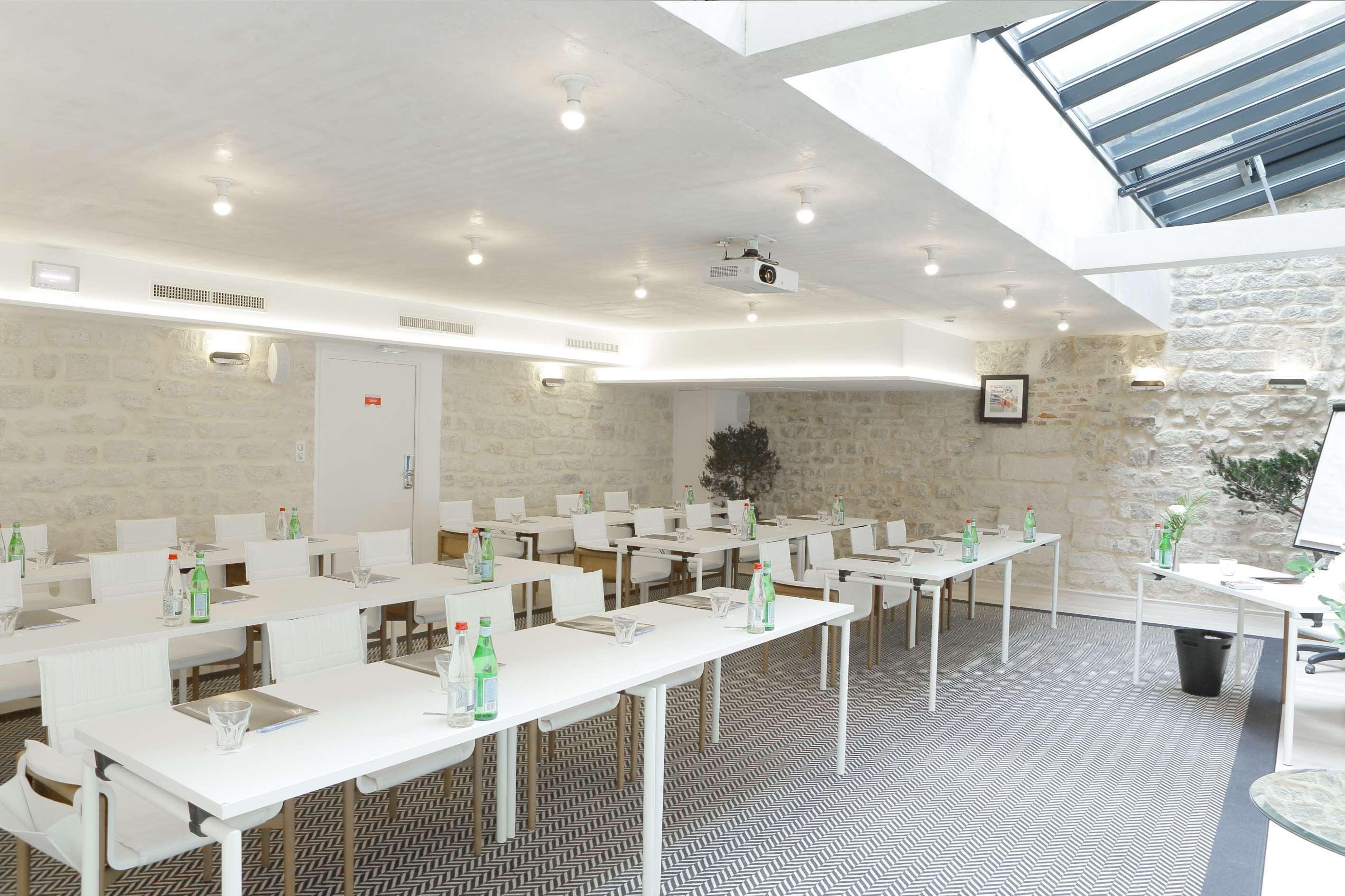 Le 123 Sebastopol - Astotel Hotel